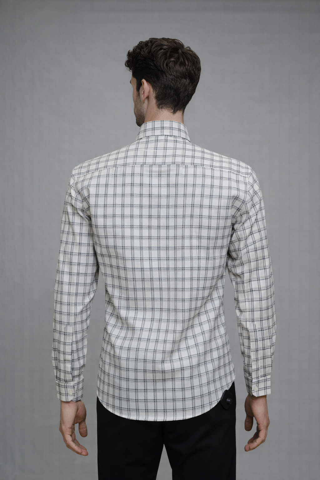 44 CF Dobby Checks Gray with Navy Blue Slim Fit Shirt